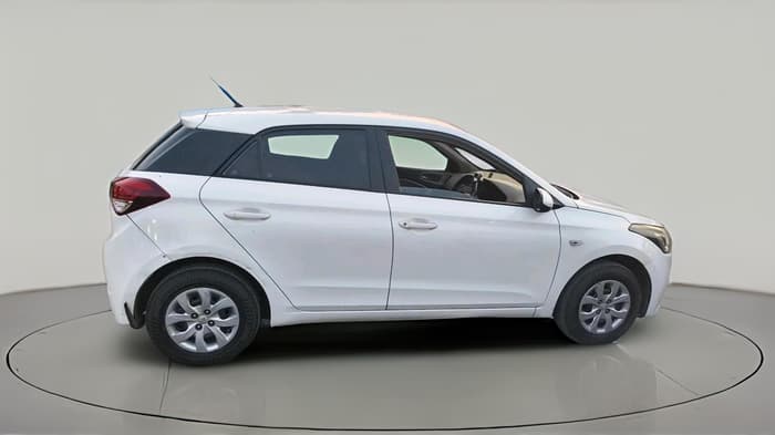 2015 Hyundai Elite i20 MAGNA 1.4 CRDI, Diesel, Manual, 1,36,781 km, exterior
