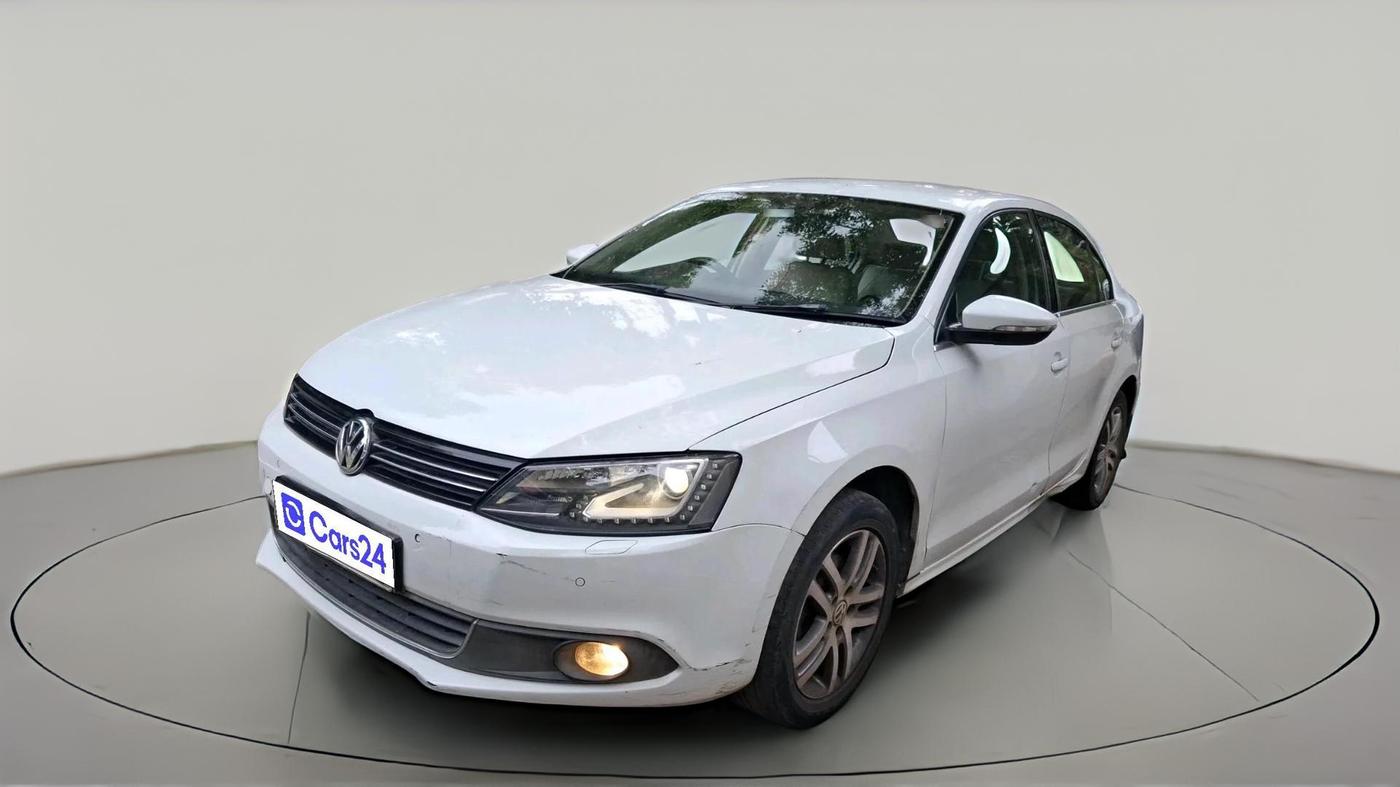 2014 Volkswagen Jetta HIGHLINE TDI AT, Diesel, Automatic, 1,57,044 km, exterior