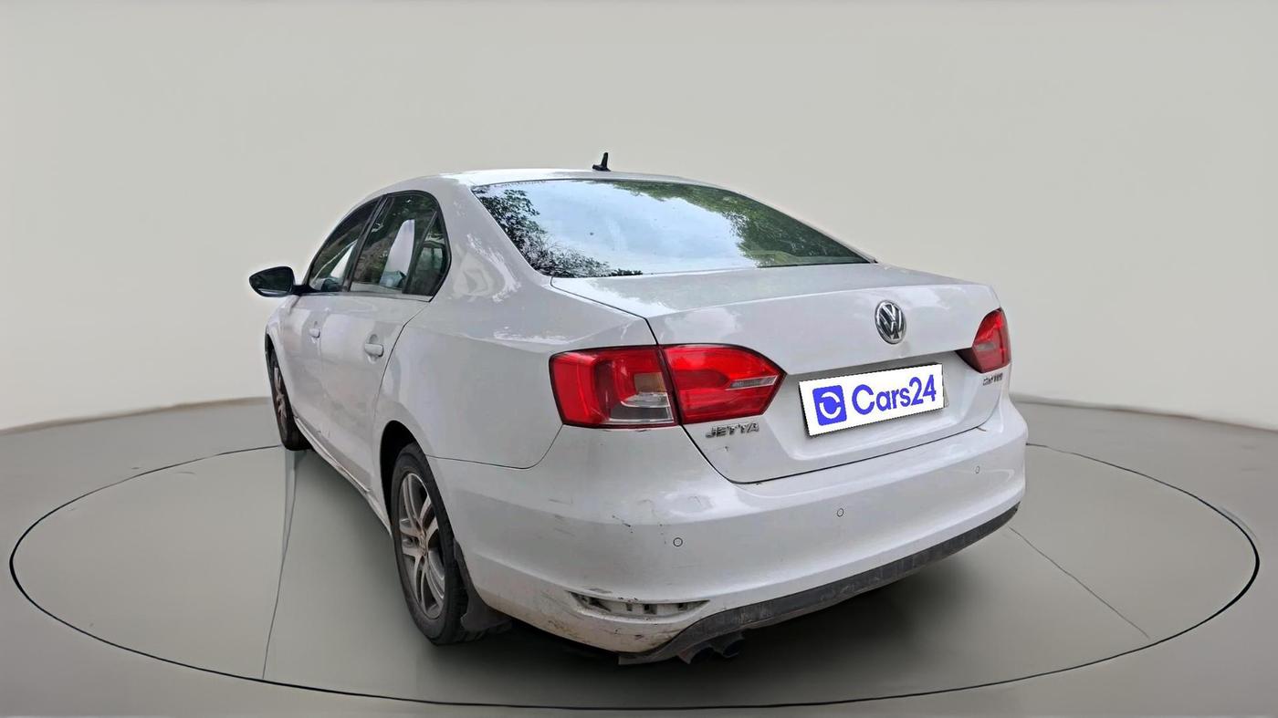 2014 Volkswagen Jetta HIGHLINE TDI AT, Diesel, Automatic, 1,57,044 km, exterior