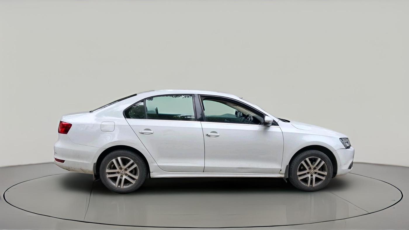 2014 Volkswagen Jetta HIGHLINE TDI AT, Diesel, Automatic, 1,57,044 km, exterior