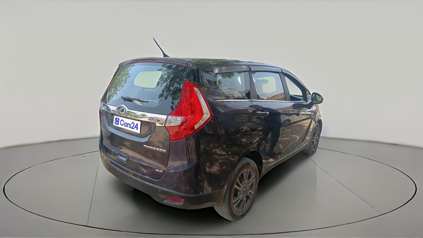 2018 Mahindra MARAZZO M8 7 STR, Diesel, Manual, 90,317 km, exterior