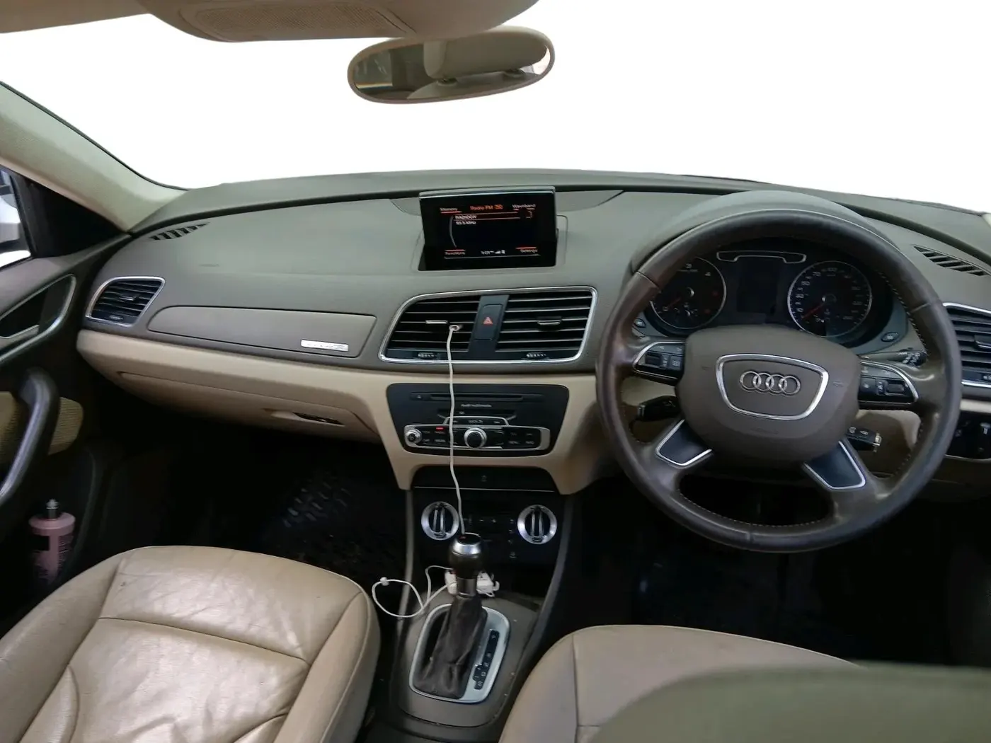2014 Audi Q3 2.0 QUATTRO TDI AT, Diesel, Automatic, 1,22,887 km, interior