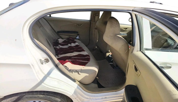 2015 Honda Amaze 1.5L I-DTEC E, Diesel, Manual, 2,26,646 km, interior