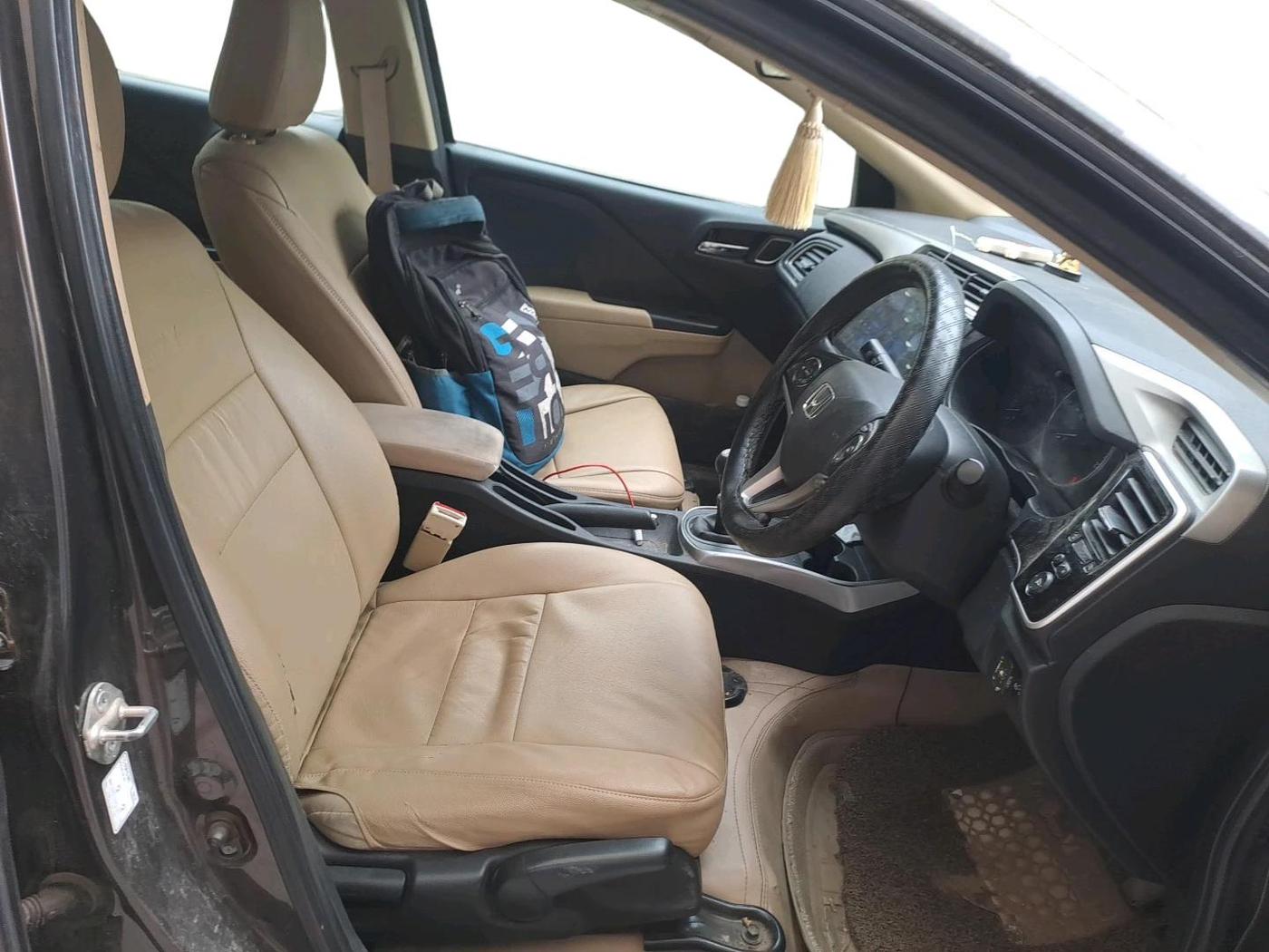 2019 Honda City 1.5L I-VTEC V MT, CNG, Manual, 86,823 km, interior