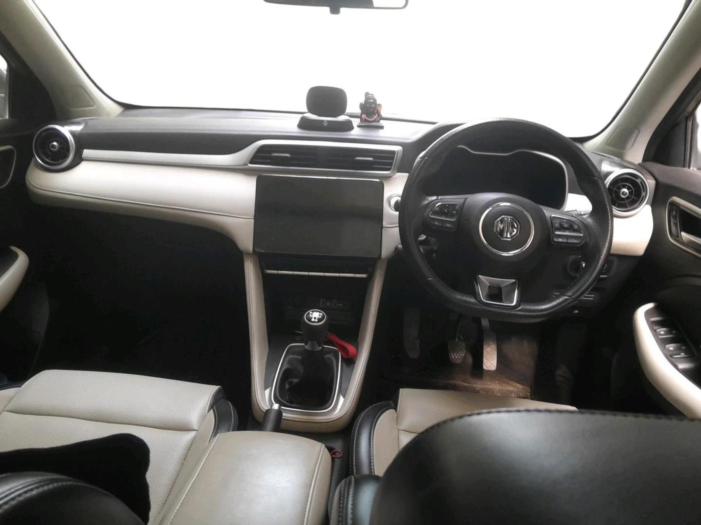 2022 MG ASTOR SHARP 1.5 MT, Petrol, Manual, 36,194 km, interior