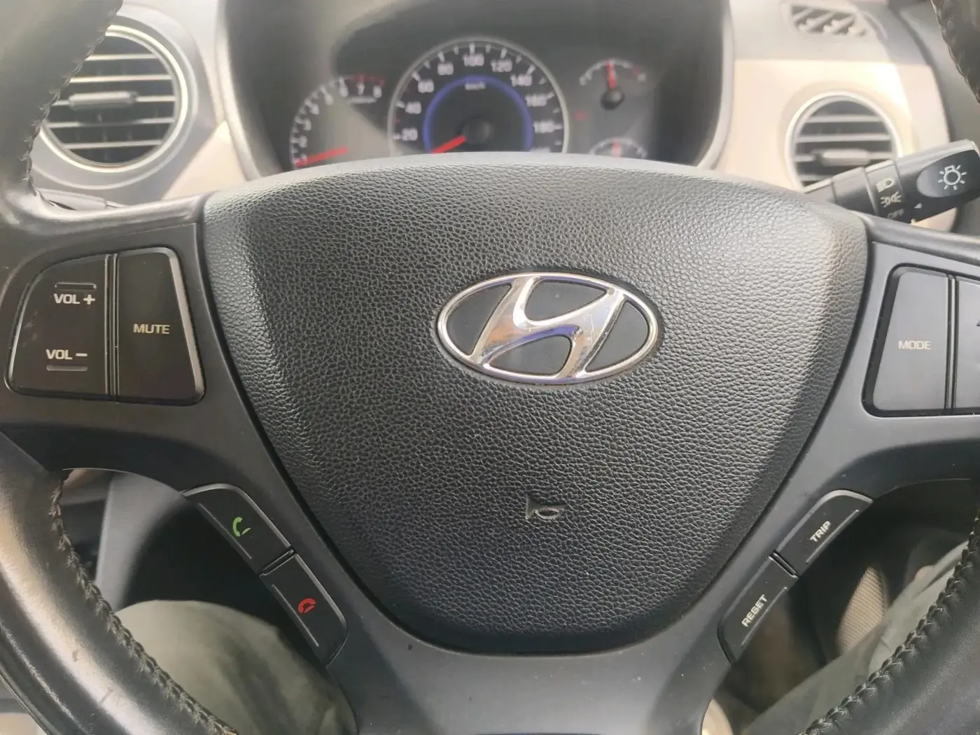 2015 Hyundai Grand i10 ASTA AT 1.2 KAPPA VTVT, Petrol, Automatic, 47,657 km, interior