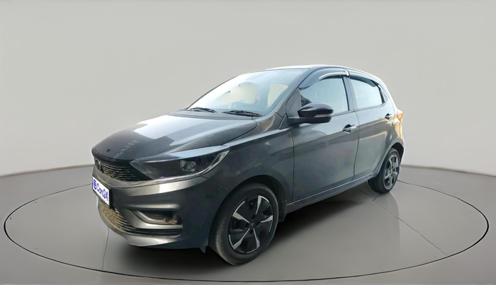 2025 Tata Tiago XZA, Petrol, Automatic, 7,001 km, exterior