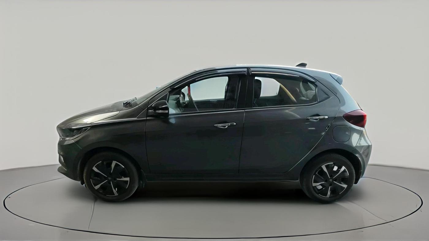2025 Tata Tiago XZA, Petrol, Automatic, 7,001 km, exterior