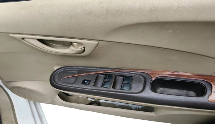 2012 Honda Brio S MT, Petrol, Manual, 50,645 km, interior