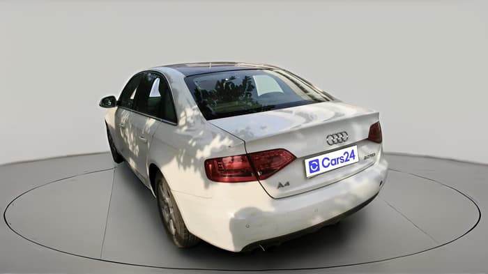 2011 Audi A4 2.0 TDI, Diesel, Automatic, 1,10,118 km, exterior