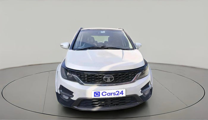 2017 Tata Hexa XTA 4X2 6 STR, Diesel, Automatic, 1,86,491 km, exterior