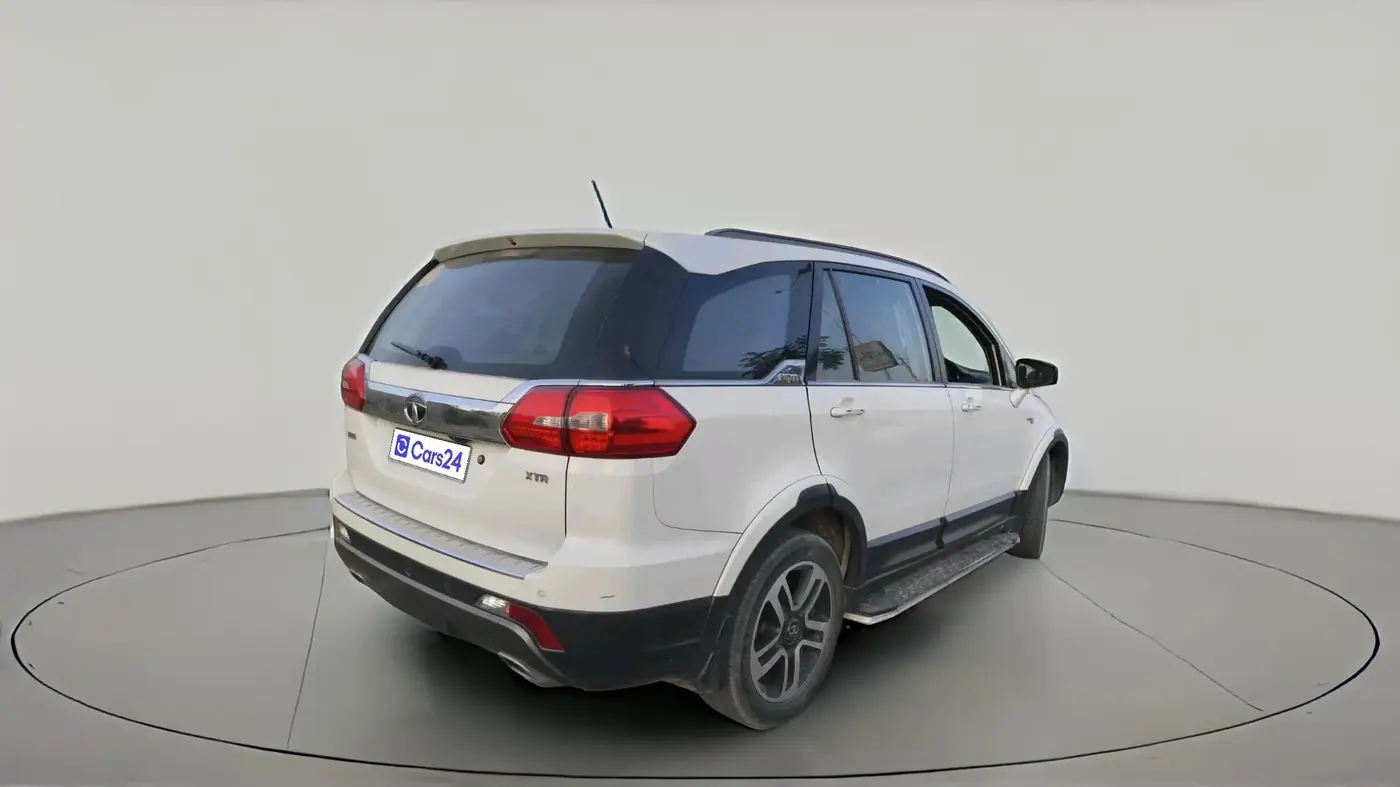 2017 Tata Hexa XTA 4X2 6 STR, Diesel, Automatic, 1,86,491 km, exterior