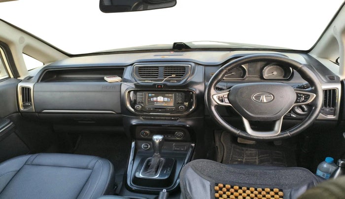 2017 Tata Hexa XTA 4X2 6 STR, Diesel, Automatic, 1,86,491 km, interior