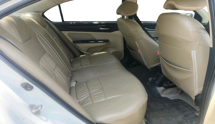 2019 Honda Amaze 1.2L I-VTEC S, CNG, Manual, 65,606 km, interior
