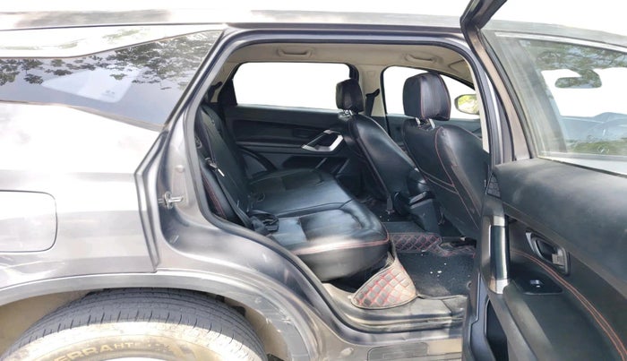 2019 Tata Harrier XM 2.0L KRYOTEC, Diesel, Manual, 1,24,720 km, interior