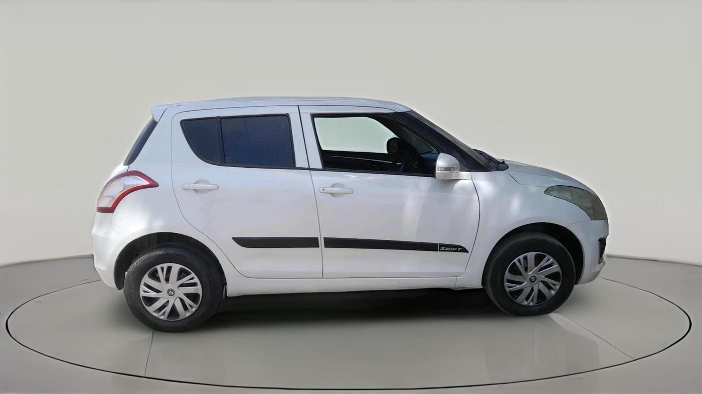 2013 Maruti Swift VDI, Diesel, Manual, 1,72,794 km, exterior