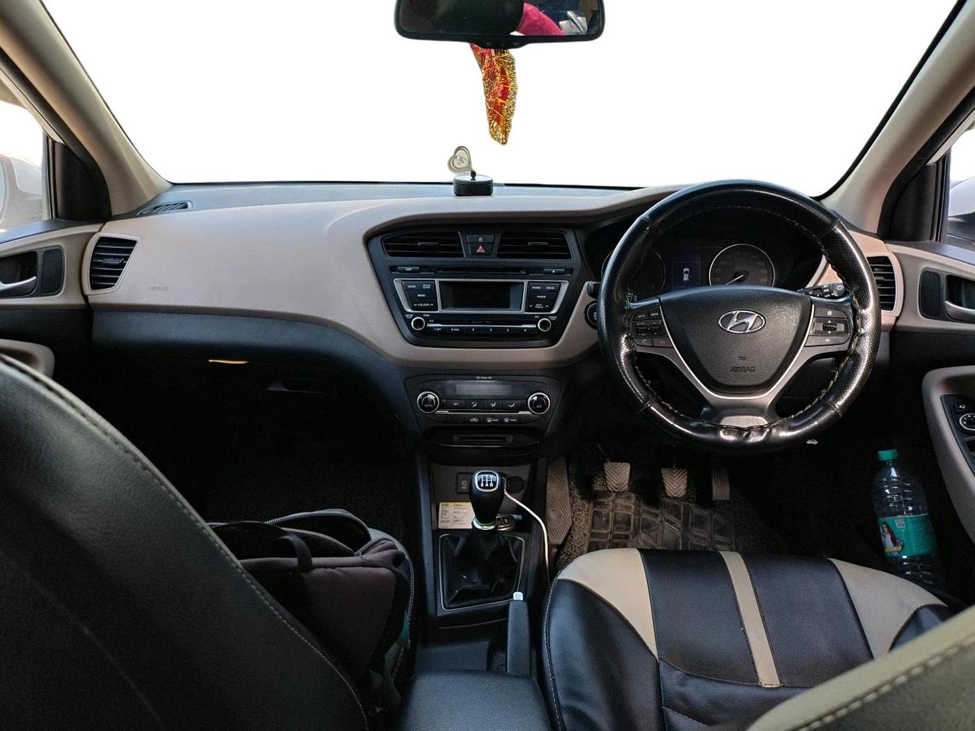 2015 Hyundai Elite i20 ASTA 1.2, Petrol, Manual, 85,003 km, interior