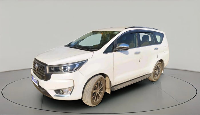 2023 Toyota Innova Crysta 2.4 ZX 7STR, Diesel, Manual, 62,634 km, exterior