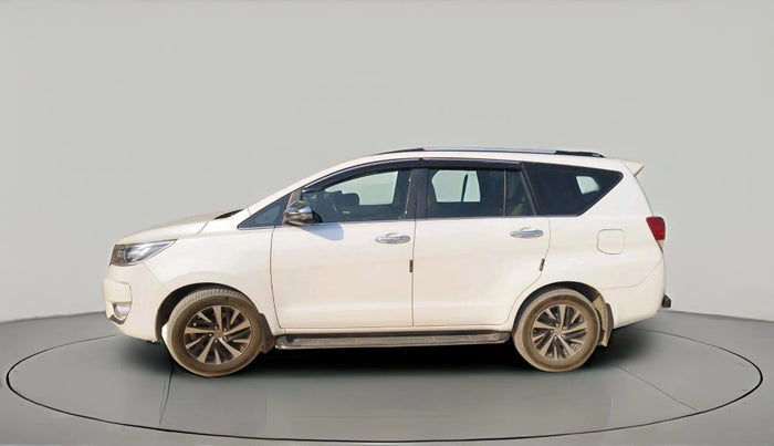 2023 Toyota Innova Crysta 2.4 ZX 7STR, Diesel, Manual, 62,634 km, exterior