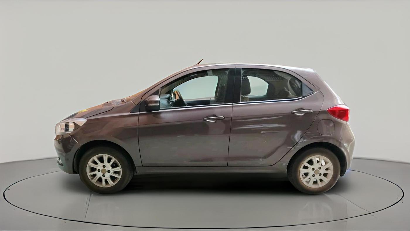 2017 Tata Tiago XZ PETROL, Petrol, Manual, 61,062 km, exterior