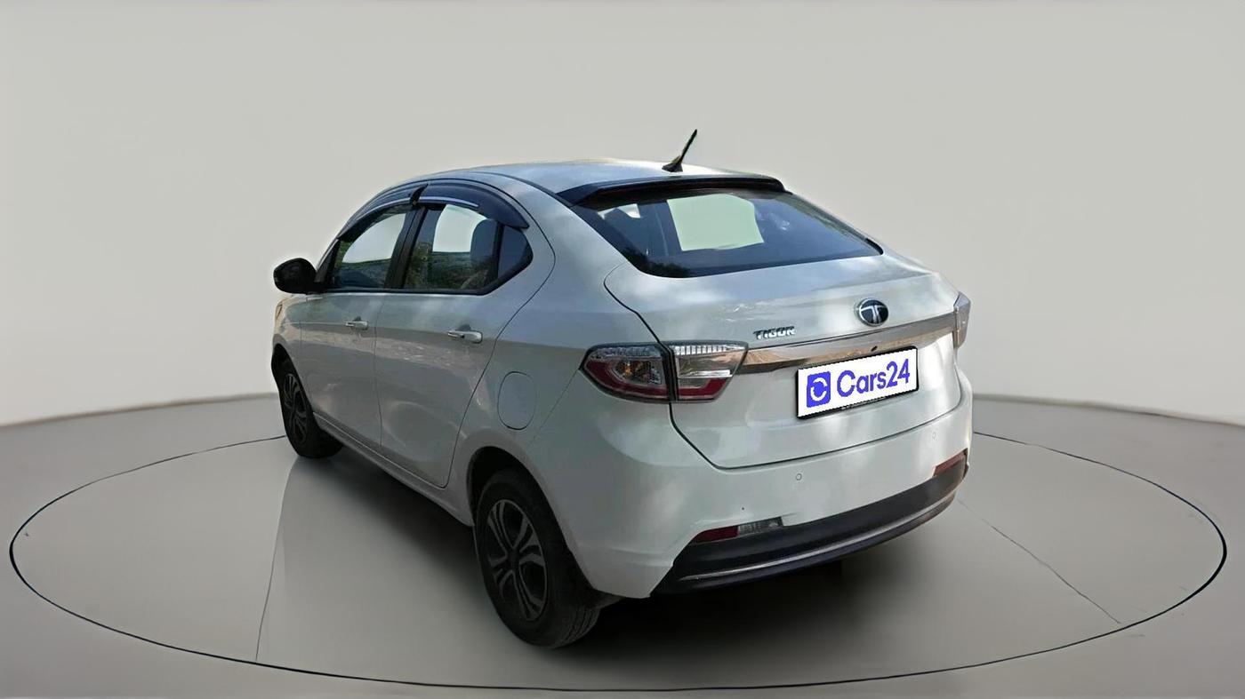 2024 Tata TIGOR XZ PETROL, Petrol, Manual, 15,299 km, exterior