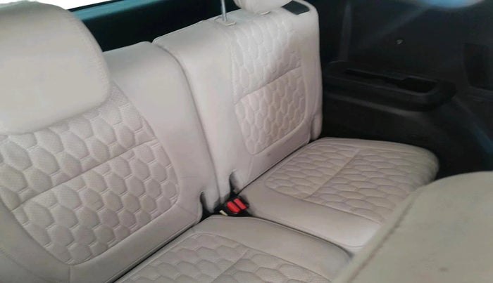 2022 KIA CARENS LUXURY PLUS 1.5 DIESEL AT 6 STR, Diesel, Automatic, 88,268 km, interior