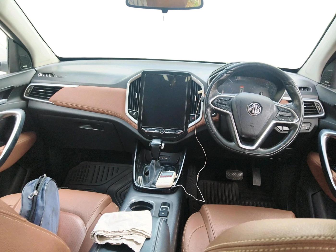2020 MG HECTOR PLUS SHARP 1.5 PETROL TURBO DCT 6-STR, Petrol, Automatic, 79,634 km, interior