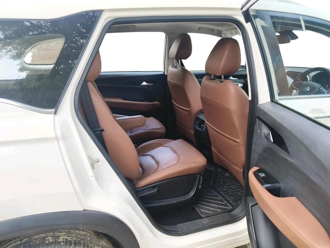 2020 MG HECTOR PLUS SHARP 1.5 PETROL TURBO DCT 6-STR, Petrol, Automatic, 79,634 km, interior