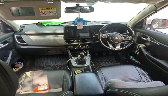 2021 KIA SELTOS HTE 1.5 DIESEL, Diesel, Manual, 1,00,549 km, interior