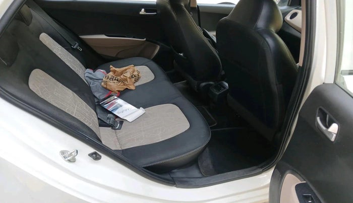 2015 Hyundai Grand i10 SPORTZ 1.2 KAPPA VTVT, Petrol, Manual, 97,184 km, interior