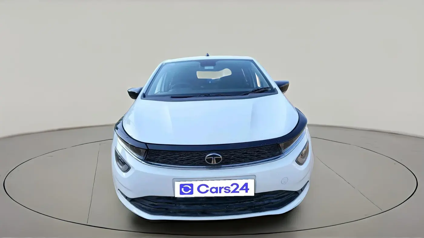 2024 Tata ALTROZ XZ CNG, CNG, Manual, 13,694 km, exterior