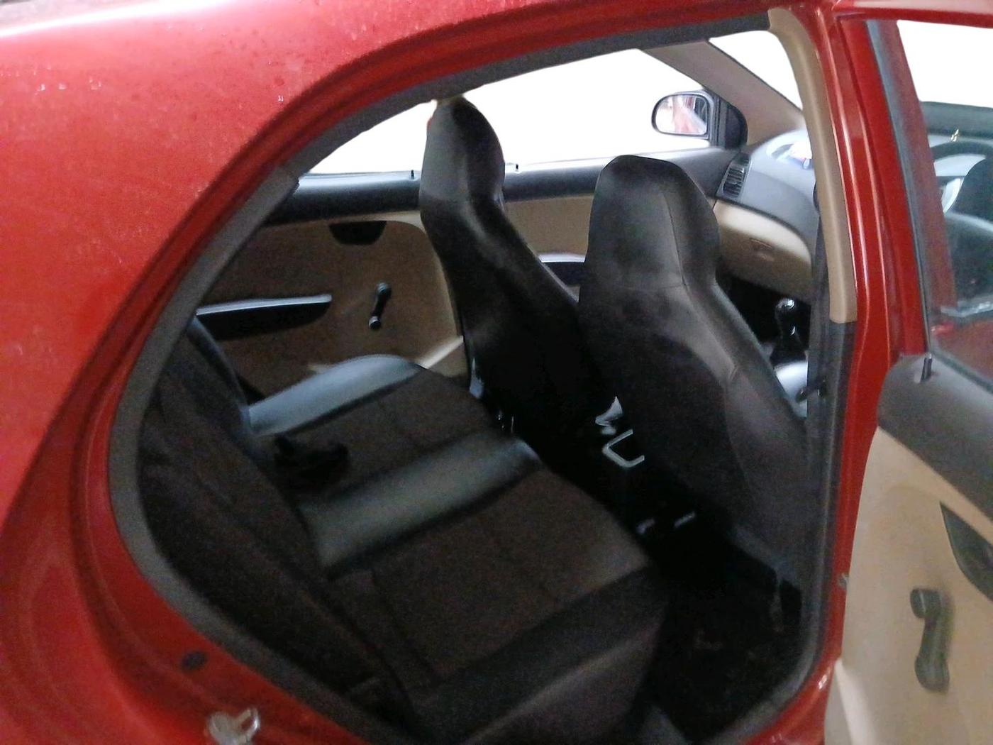 2013 Hyundai Eon ERA +, Petrol, Manual, 83,131 km, interior