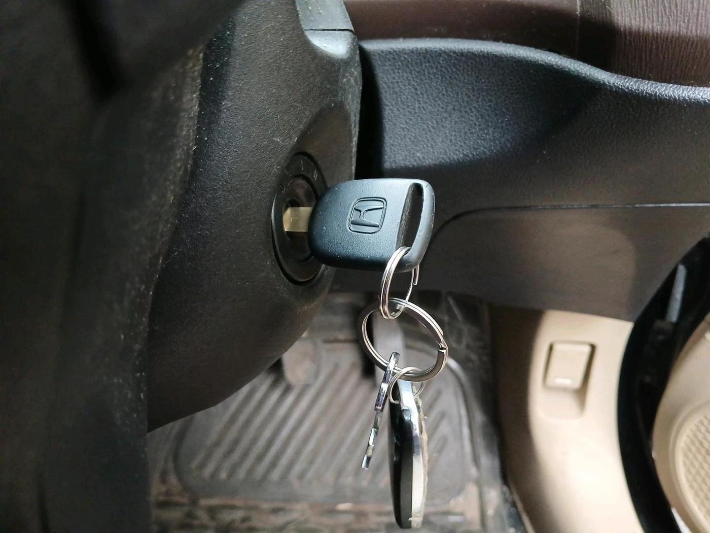 2012 Honda Brio E MT, Petrol, Manual, 78,490 km, interior