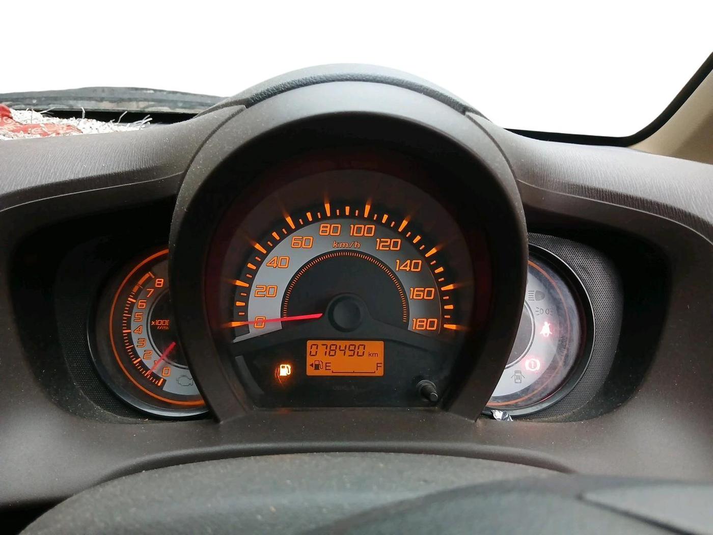 2012 Honda Brio E MT, Petrol, Manual, 78,490 km, interior