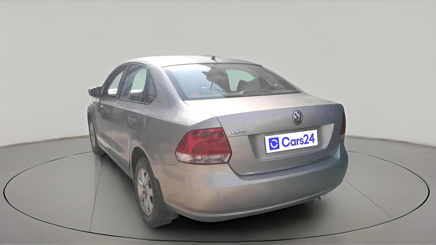 2014 Volkswagen Vento HIGHLINE DIESEL 1.6, Diesel, Manual, 1,26,069 km, exterior