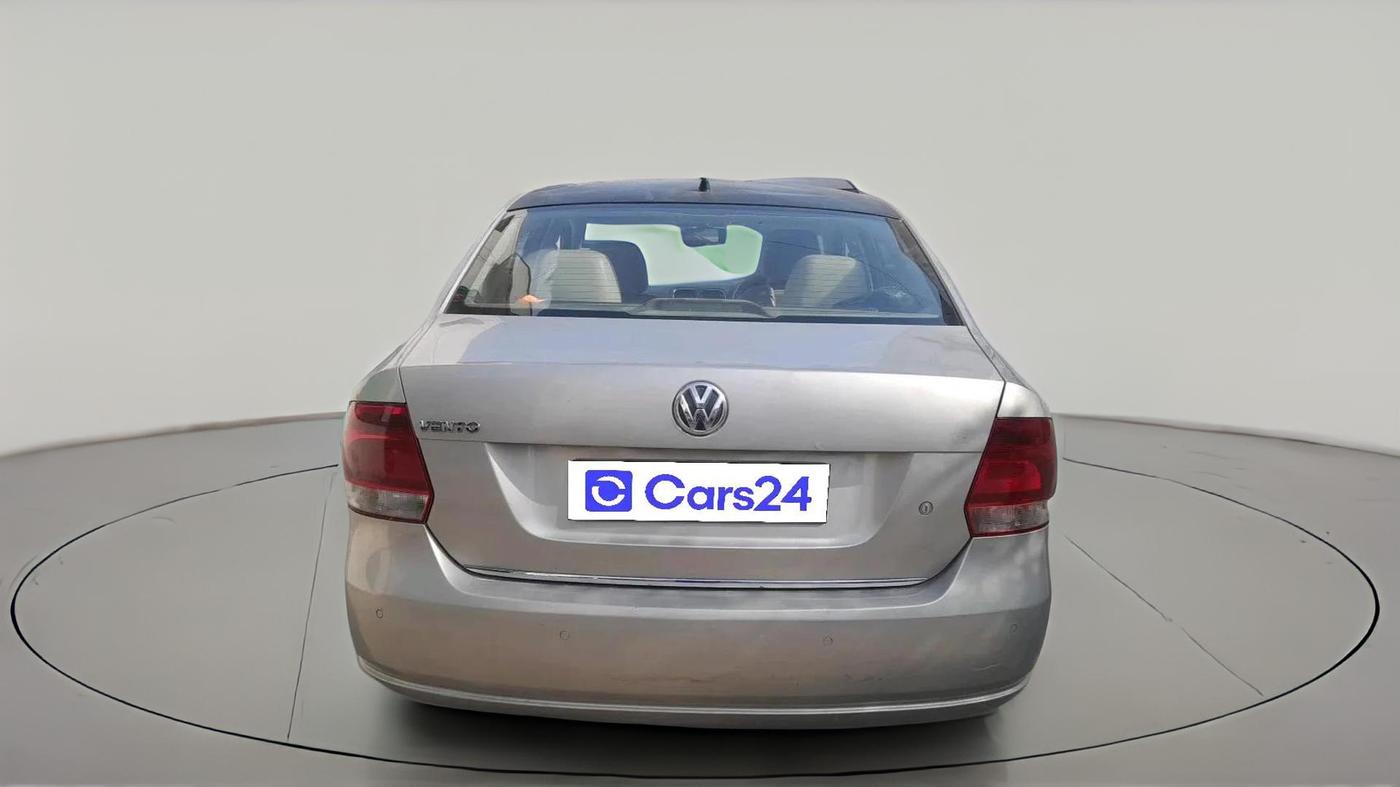 2014 Volkswagen Vento HIGHLINE DIESEL 1.6, Diesel, Manual, 1,26,069 km, exterior