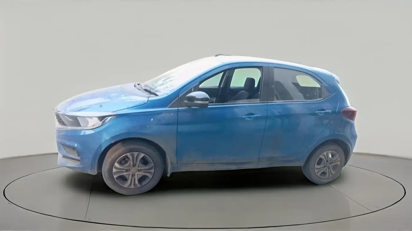 2024 Tata Tiago XT PETROL, Petrol, Manual, 29,567 km, exterior