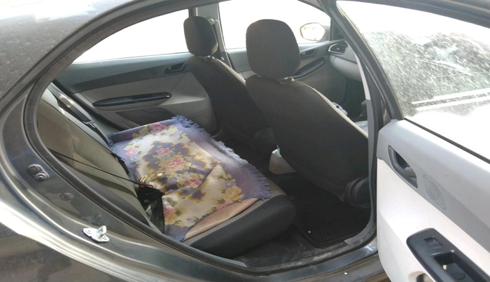 2025 Tata Tiago XM CNG, CNG, Manual, 11,976 km, interior