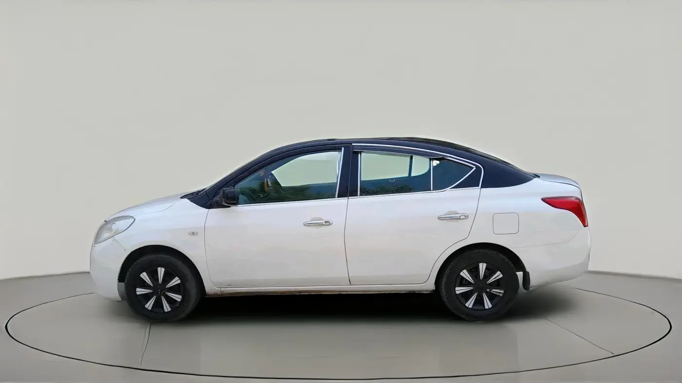 2013 Nissan Sunny XL, CNG, Manual, 75,684 km, exterior
