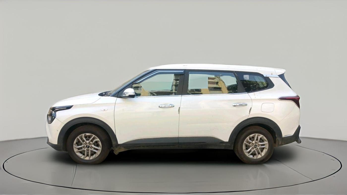 2022 KIA CARENS PREMIUM 1.5 DIESEL 7 STR, Diesel, Manual, 1,44,194 km, exterior