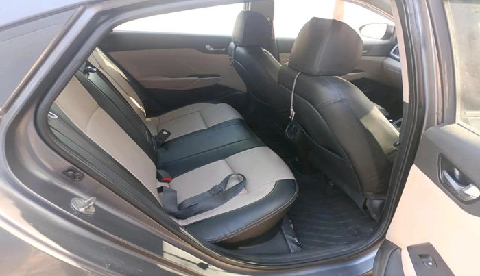 2019 Hyundai Verna 1.6 SX (O) CRDI MT, Diesel, Manual, 79,043 km, interior