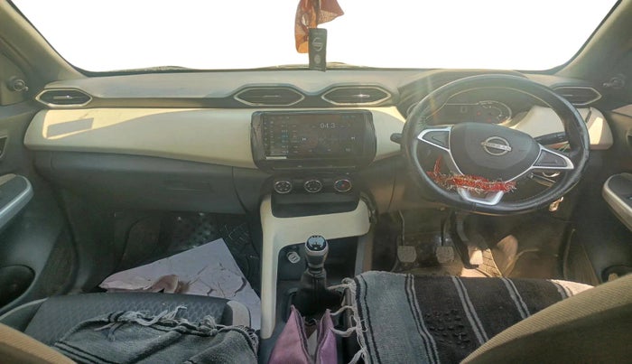 2022 Nissan MAGNITE XE, Petrol, Manual, 24,715 km, interior