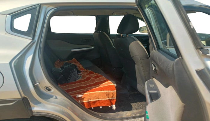 2022 Nissan MAGNITE XE, Petrol, Manual, 24,715 km, interior