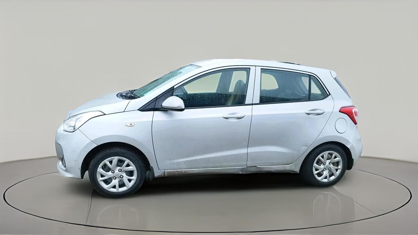 2017 Hyundai Grand i10 SPORTZ 1.2 KAPPA VTVT, CNG, Manual, 1,75,394 km, exterior