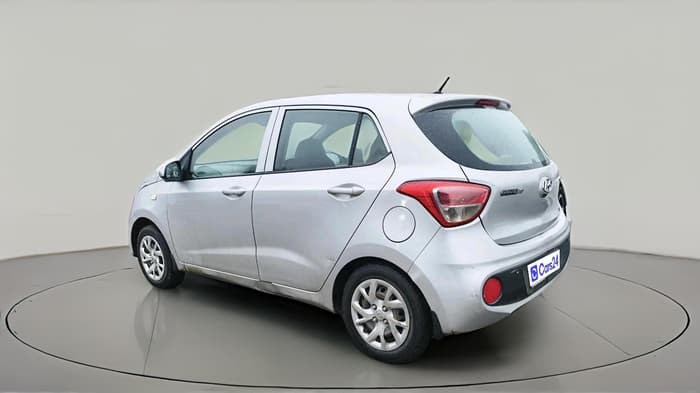 2017 Hyundai Grand i10 SPORTZ 1.2 KAPPA VTVT, CNG, Manual, 1,75,394 km, exterior
