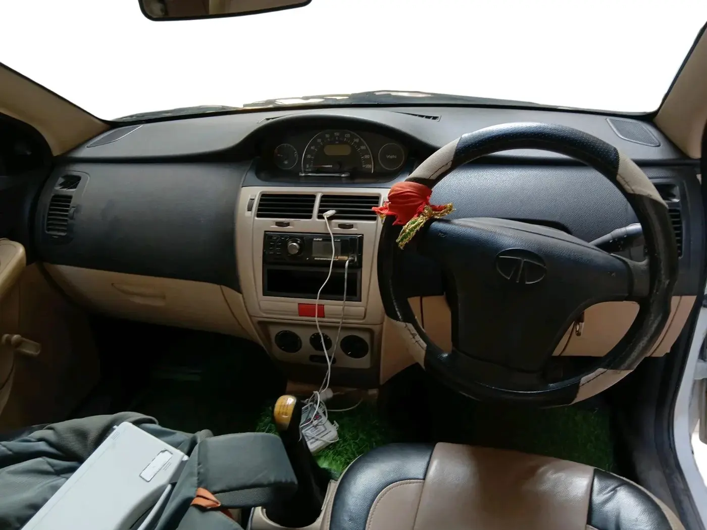 2013 Tata Indica Vista LS TDI, Diesel, Manual, 90,895 km, interior