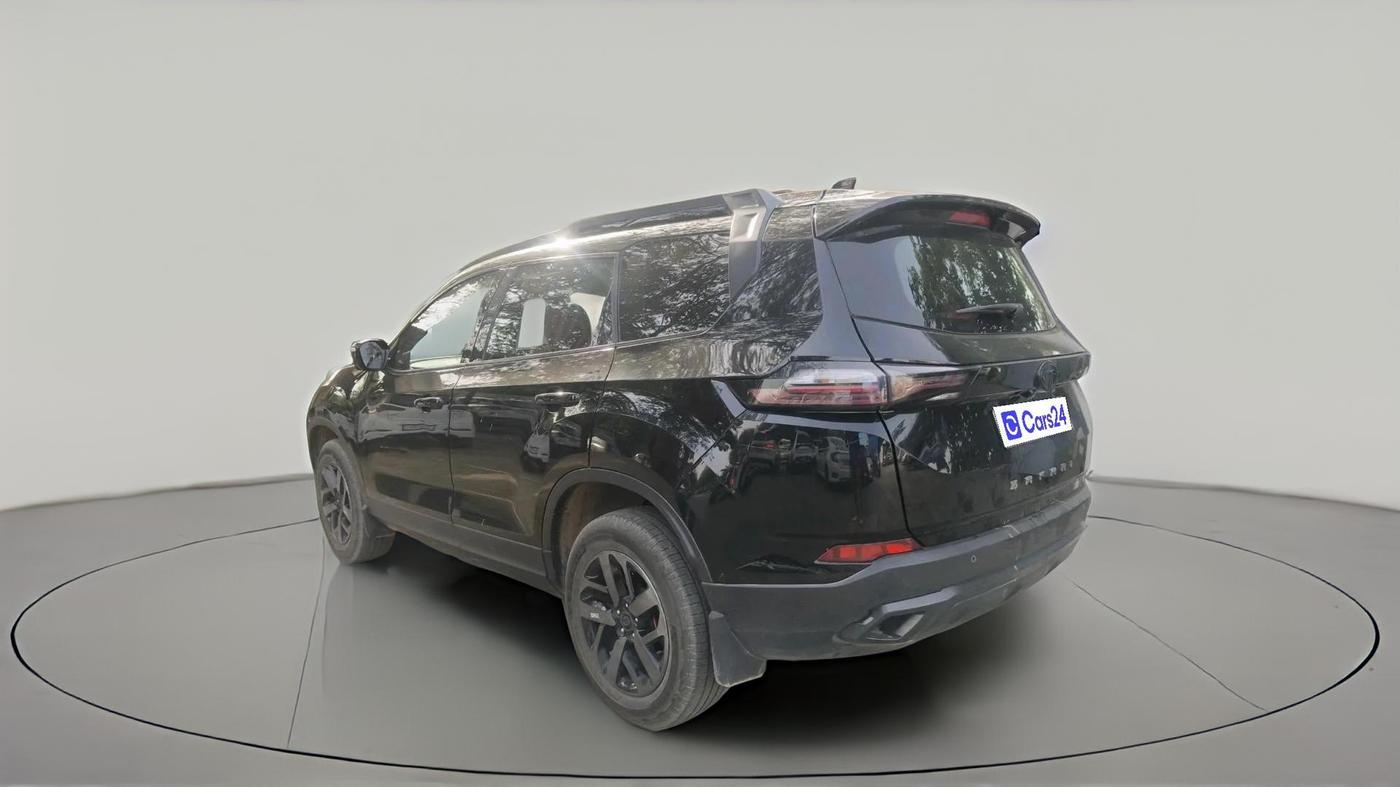 2023 Tata Safari XZA PLUS 2.0L RED DARK EDITION 6 STR, Diesel, Automatic, 75,223 km, exterior