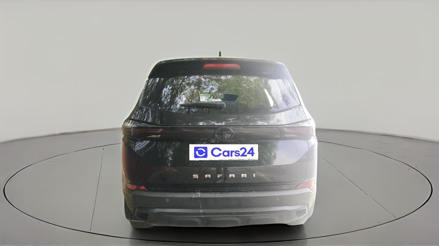 2023 Tata Safari XZA PLUS 2.0L RED DARK EDITION 6 STR, Diesel, Automatic, 75,223 km, exterior
