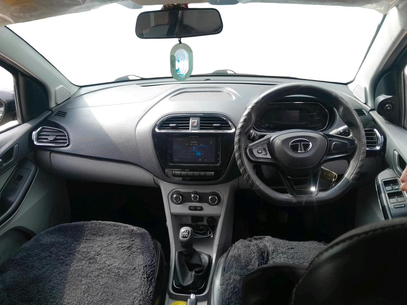 2024 Tata Tiago XT Rhythm CNG, CNG, Manual, 42,179 km, interior