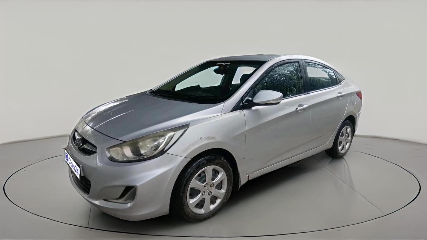 2011 Hyundai Verna FLUIDIC 1.4 VTVT, Petrol, Manual, 90,494 km, exterior